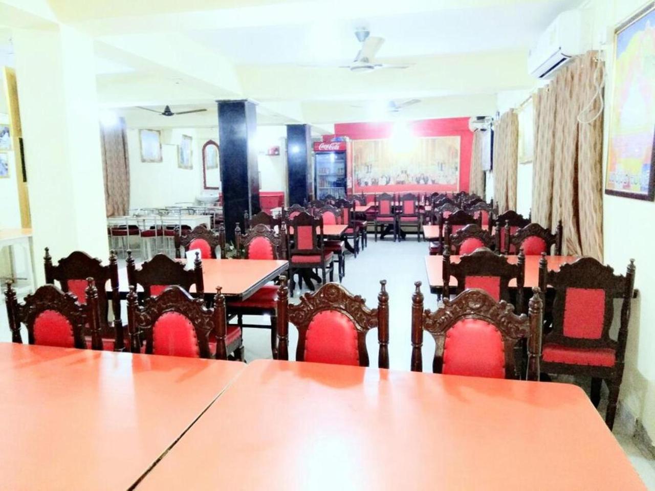 Hotel Vipassana Bodh Gaya Exterior foto